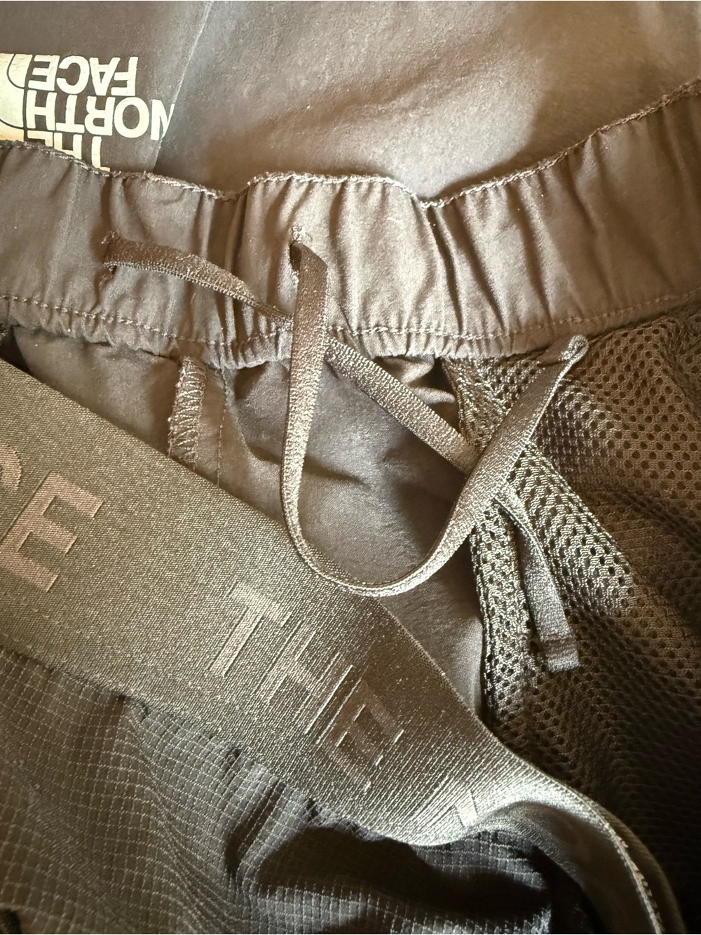 The North Face Performance Pants II Black Joggers Red Zipper Men Small Gorpcore - Picture 11 of 13